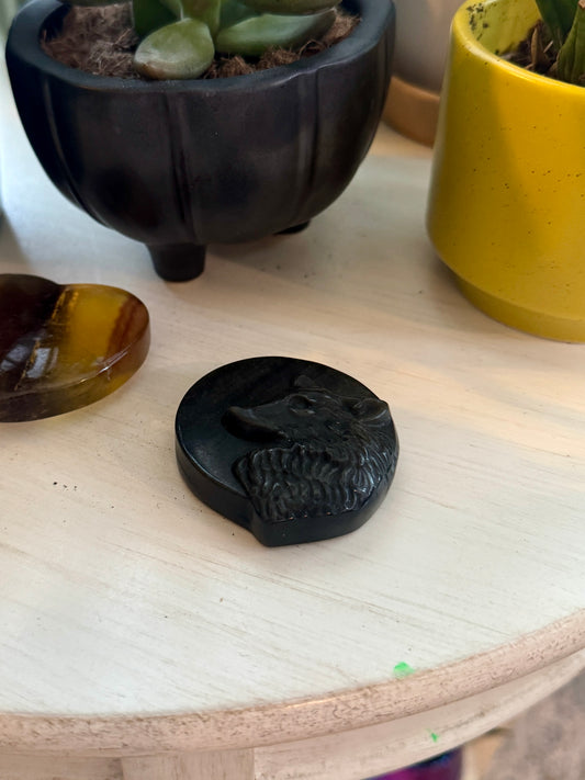 Golden Sheen Obsidian Wolf Carving Stone