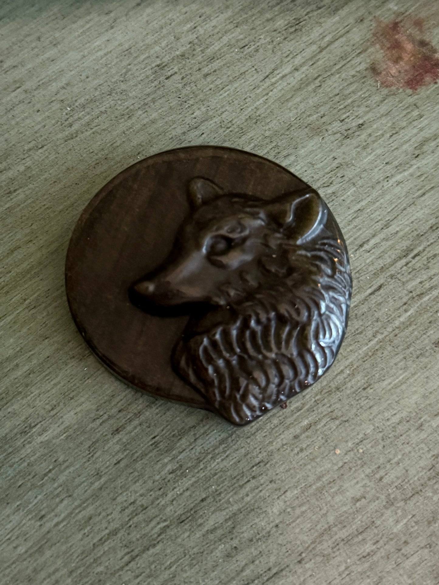 Golden Sheen Obsidian Wolf Carving Stone