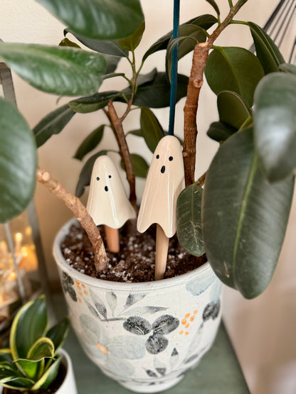 Ceramic Ghost Plant Stick Set