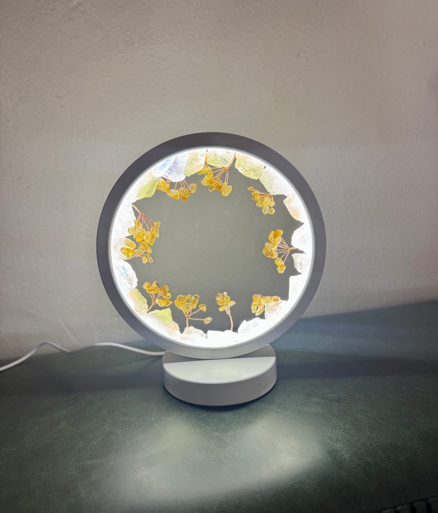 Round Gemstone Lamp