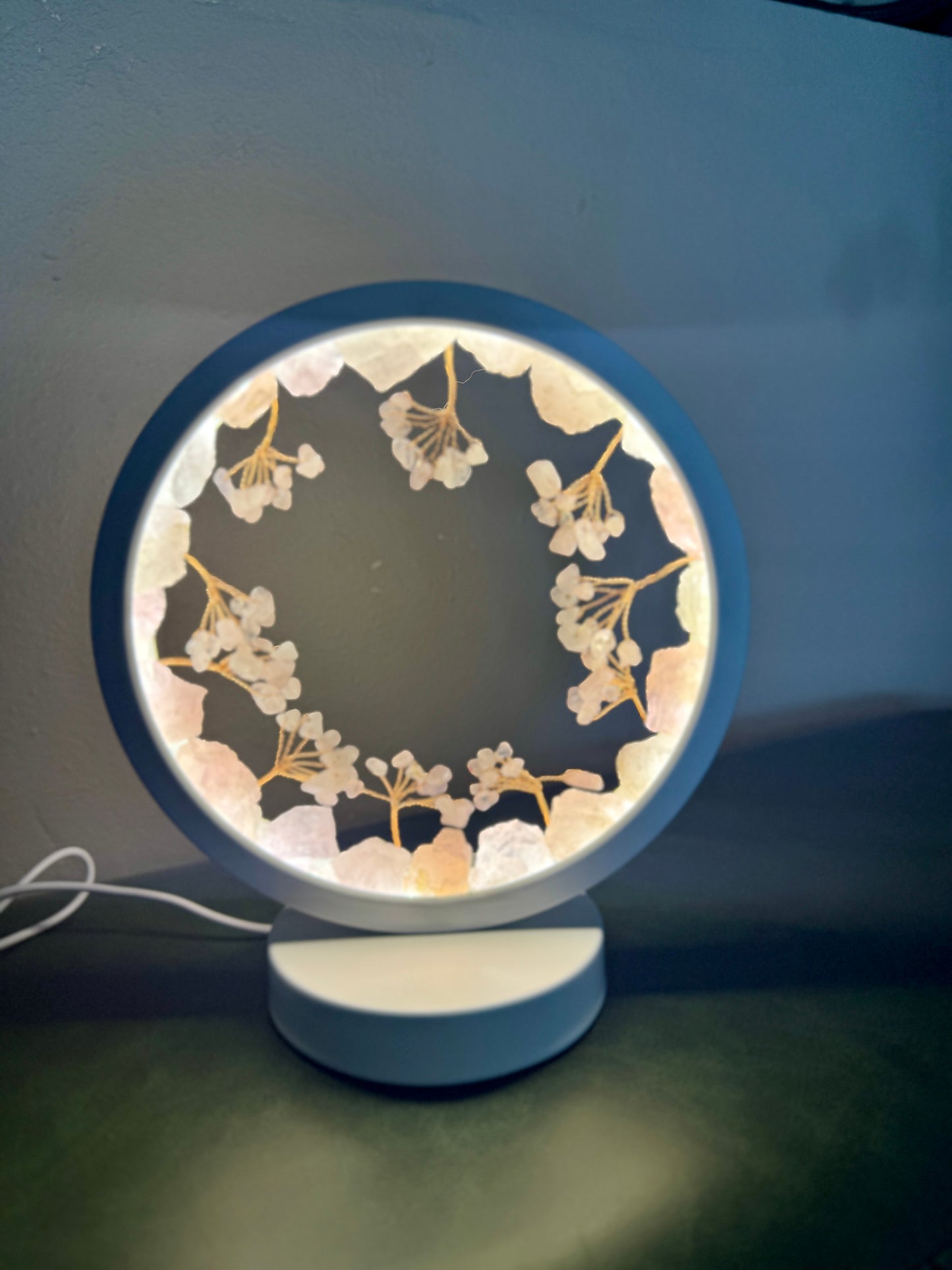 Round Gemstone Lamp